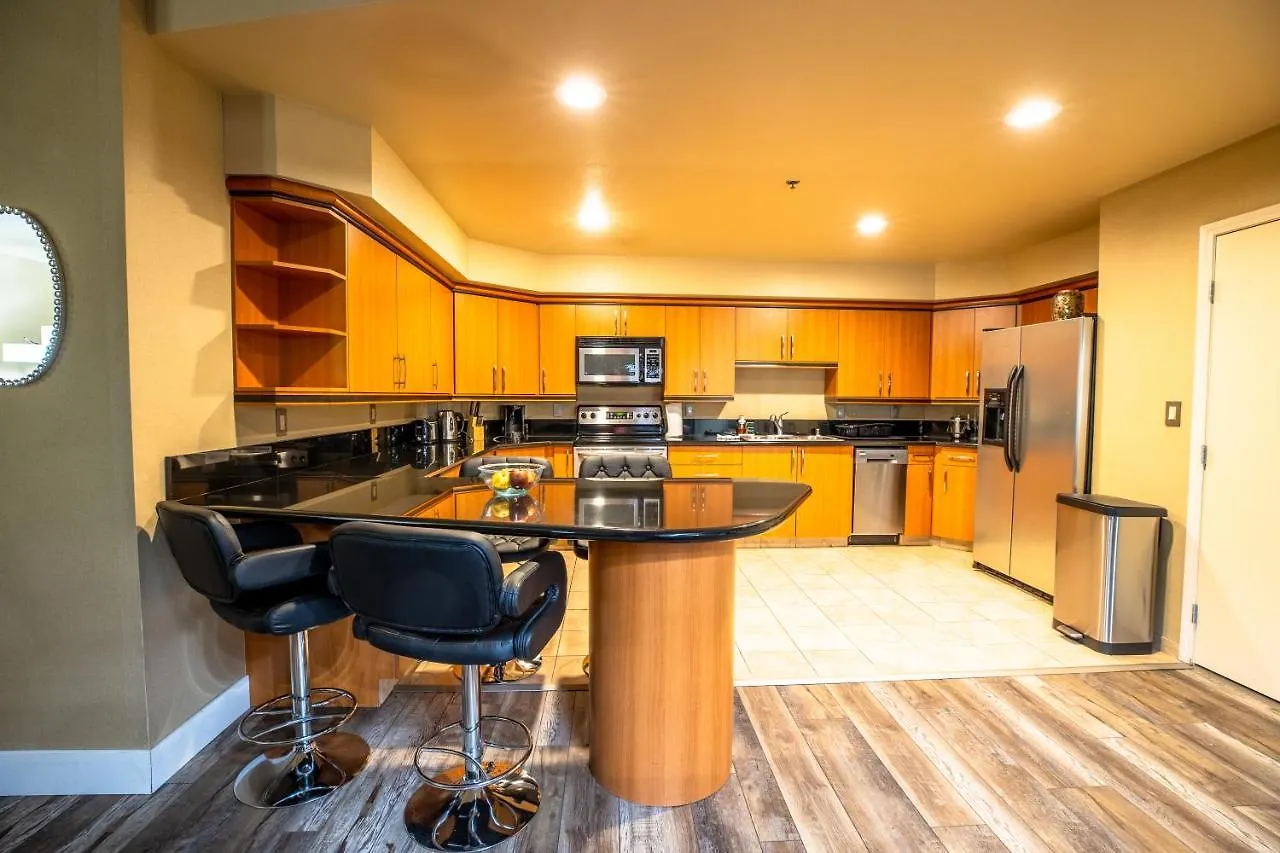 2100 Sqft Penthouse Suite W/ Strip Views! Pool Gym Las Vegas 0*,  United States