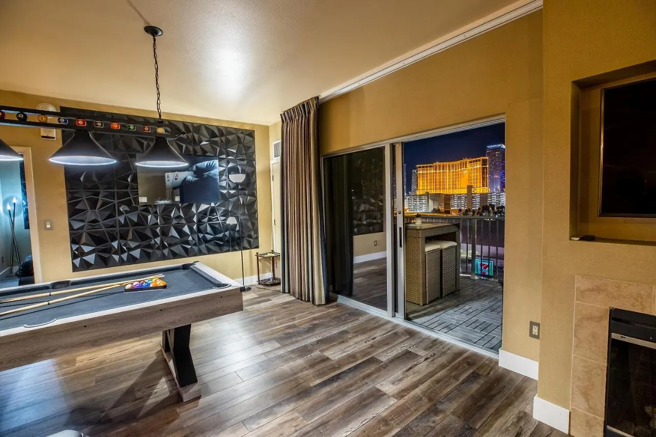 2100 Sqft Penthouse Suite W/ Strip Views! Pool Gym Las Vegas 0*,  United States